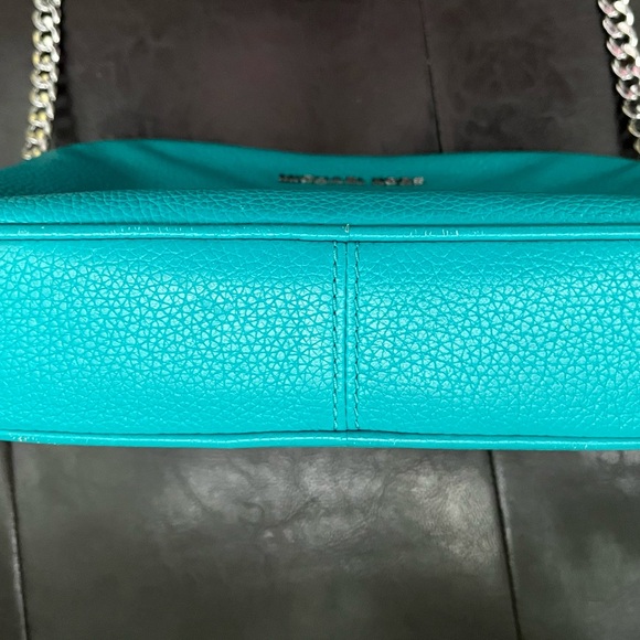 Michael Kors teal Crossbody - Picture 3 of 5